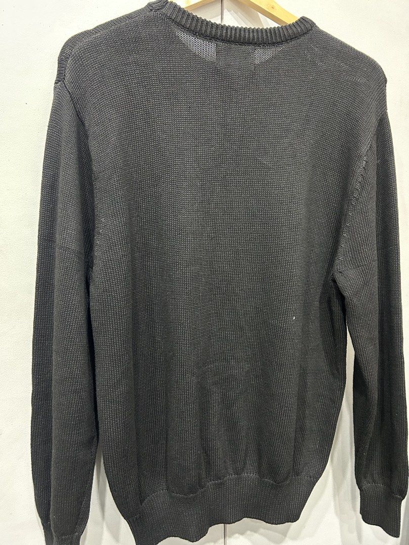 Stüssy Knit Sweater Size M (Category: Coats, Jackets and Outerwear) located in Pasig City. Submitted by canadastufftoph (Listing ID 1465018105, Image 2). Description: Stussy Knit Sweater Medium on tag Authentic Brandnew with tags No issue at all 4,500.