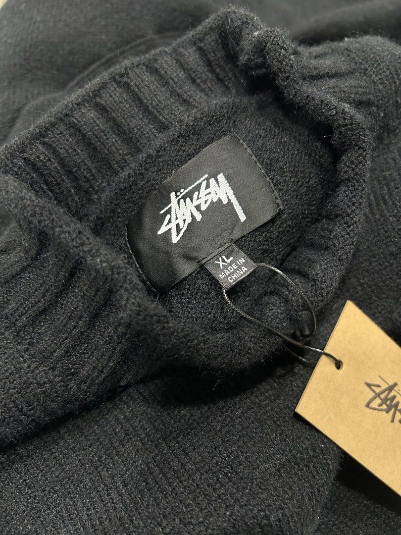Stüssy Surfman Knitted Sweater XL (Category: Coats, Jackets and Outerwear) located in Pasig City. Submitted by canadastufftoph (Listing ID 1465016610, Image 3). Description: Stussy Surfman XL on tag Authentic Brandnew with tags No issue at all 5,000.