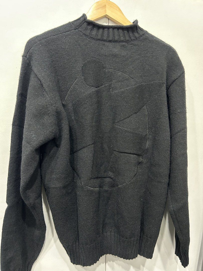 Stüssy Surfman Knitted Sweater XL (Category: Coats, Jackets and Outerwear) located in Pasig City. Submitted by canadastufftoph (Listing ID 1465016610, Image 1). Description: Stussy Surfman XL on tag Authentic Brandnew with tags No issue at all 5,000.