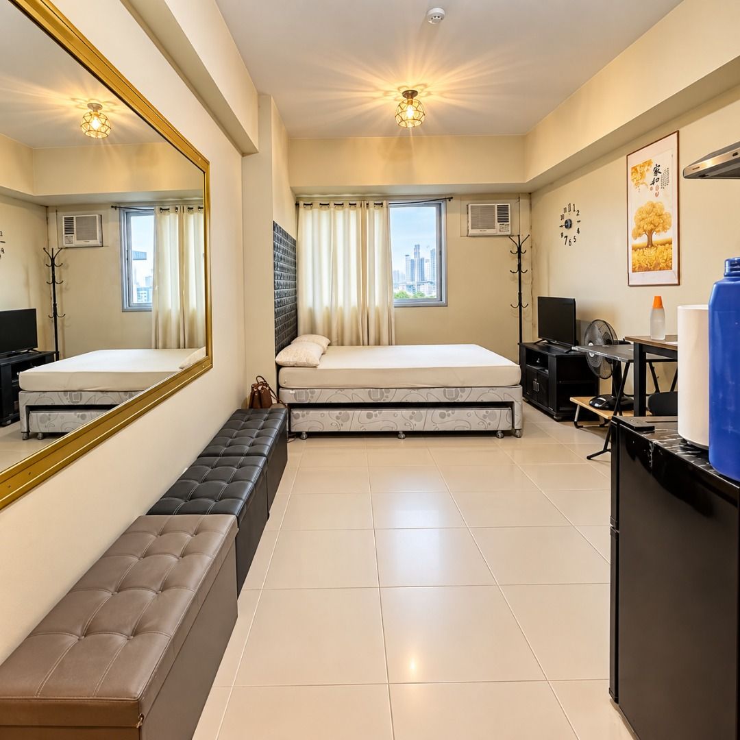 STUDIO NEAR UN TAFT FOR RENT (Category: Apartments & Condos) located in Manila. Submitted by christineacapulco6367 (Listing ID 1465017628, Image 1). Description: AVIDA TOWERS INTIMA - Quirino Ave Ext Paco Manila ( near EAC, ADMU and UN LRT1) 16000/MO. Inclusive assoc dues Furnished Studio Unit.