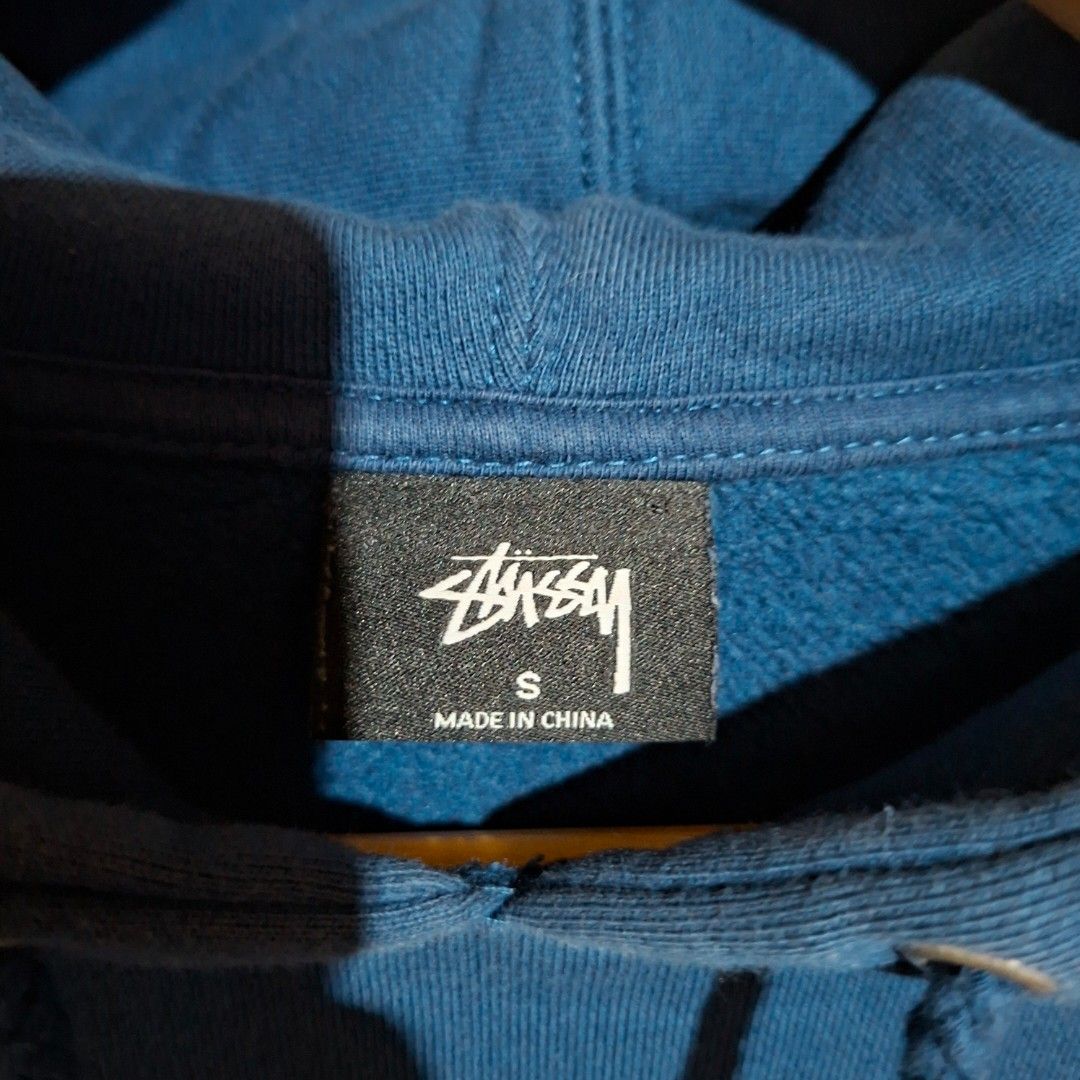Stussy Basic Logo (Category: Hoodies) located in Bayambang. Submitted by thedonedeal (Listing ID 1465104536, Image 3). Description: Stussy Basic Logo Navy Blue 21 x 27 No crack print Complete tagss No rush orderr!! Plus SF.