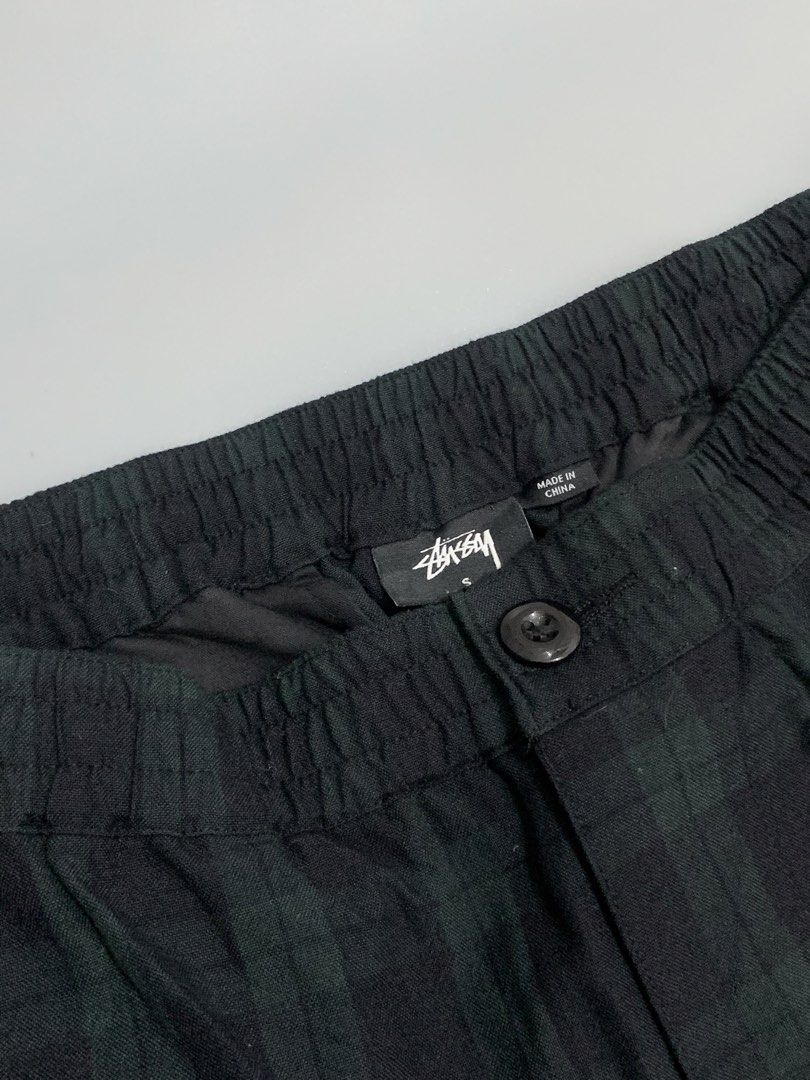 Stussy Blackwatch Plaid Pants (Category: Chinos) located in Mexico. Submitted by bugskiethrift (Listing ID 1465055338, Image 3). Description: size: medium 30-32 excellent condition authentic complete tags bump a message for more info .