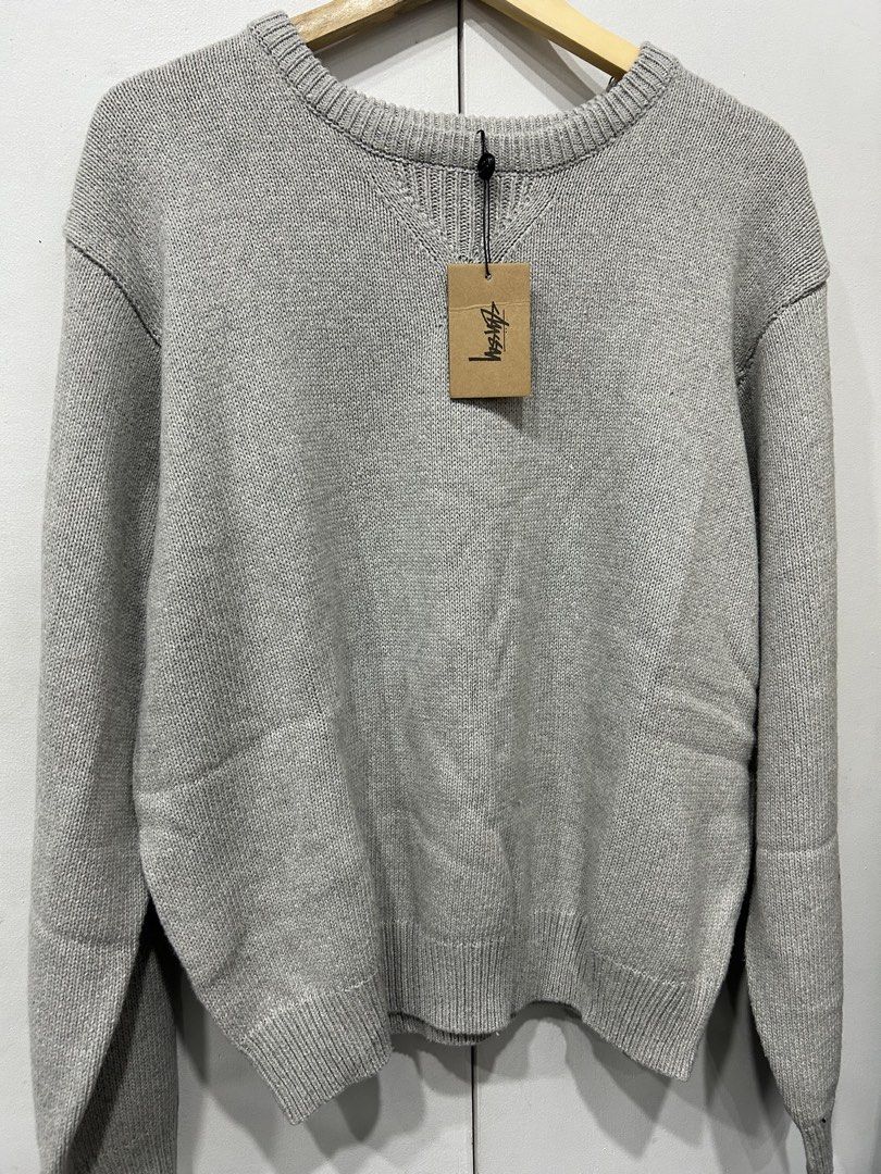 Stussy Handwritten Sweater XL (Category: Coats, Jackets and Outerwear) located in Pasig City. Submitted by canadastufftoph (Listing ID 1465018413, Image 1). Description: Stussy Handwritten Sweater XL on tag Authentic Brandnew with tags No issue at all 4,500.