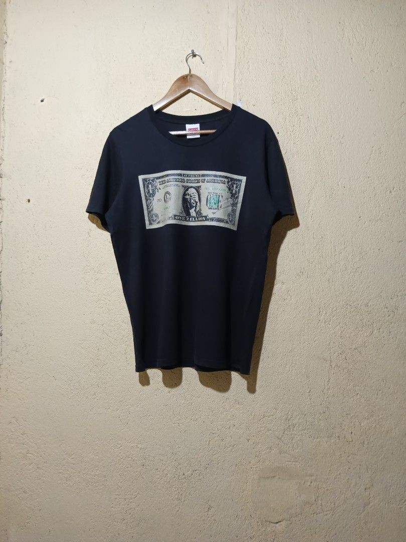 Supreme Money (Category: Activewear) located in San Pablo. Submitted by thriftyjd (Listing ID 1465064792, Image 1). Description: Dimes: L28 x W21 Condition/color rate: 9/10 no issue.