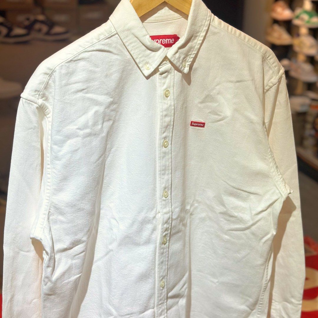 Supreme Small Box Logo L/S (Category: Coats, Jackets and Outerwear) located in Quezon City. Submitted by inside_plug (Listing ID 1465037146, Image 2). Description: For Sale Supreme Small Box Logo L/S White - Small Brandnew Dm us to purchase.