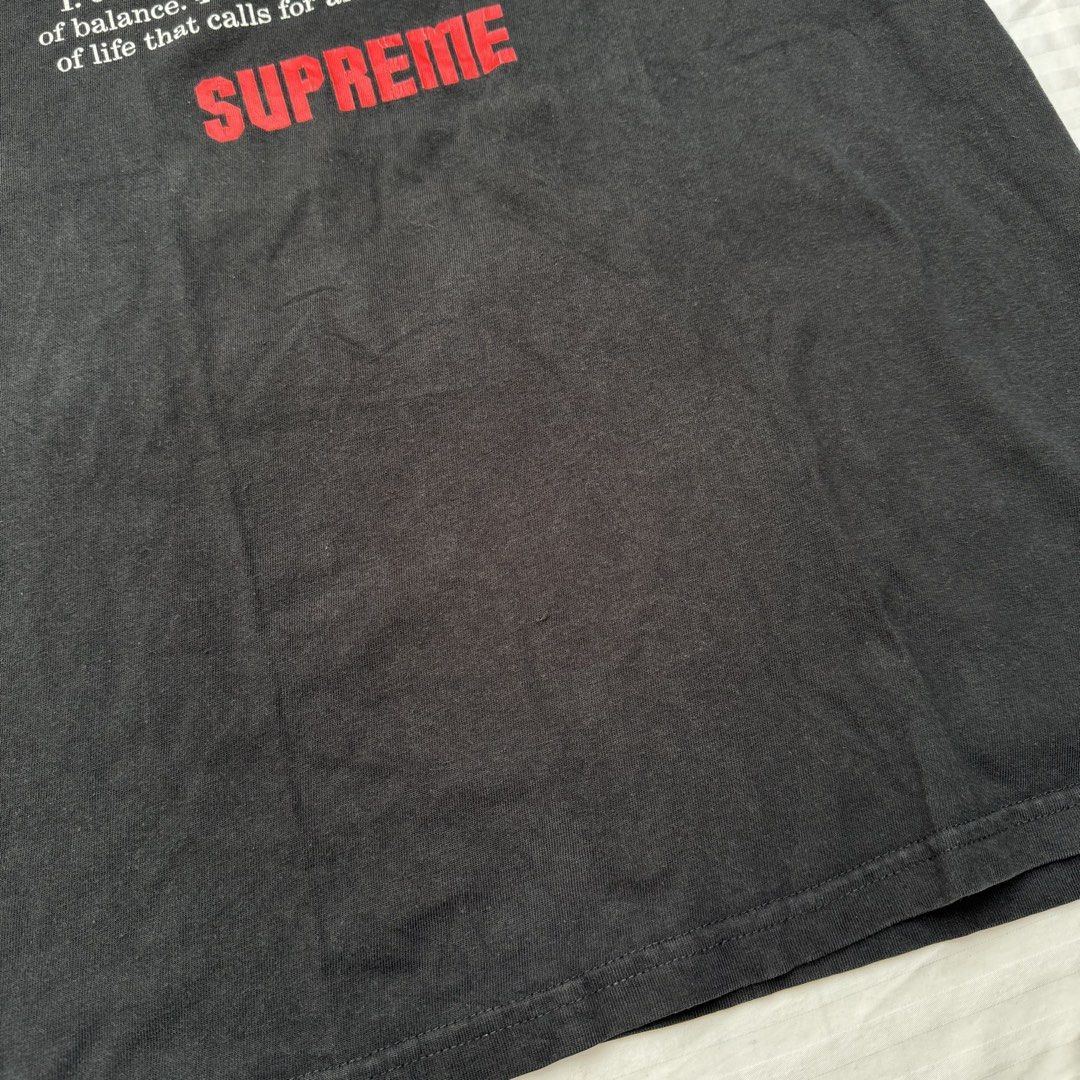 SUPREME X KOYAANISQATSI (Category: Tshirts & Polo Shirts ) located in Pasig City. Submitted by jaaard (Listing ID 1464986554, Image 3). Description: Size medium 21.5x27 Vgood condition 1pinhole issue see last pic Itim pa sa sunlight lsng sa pic kaya medyo parang fade .crackprints overall good pa Pm .