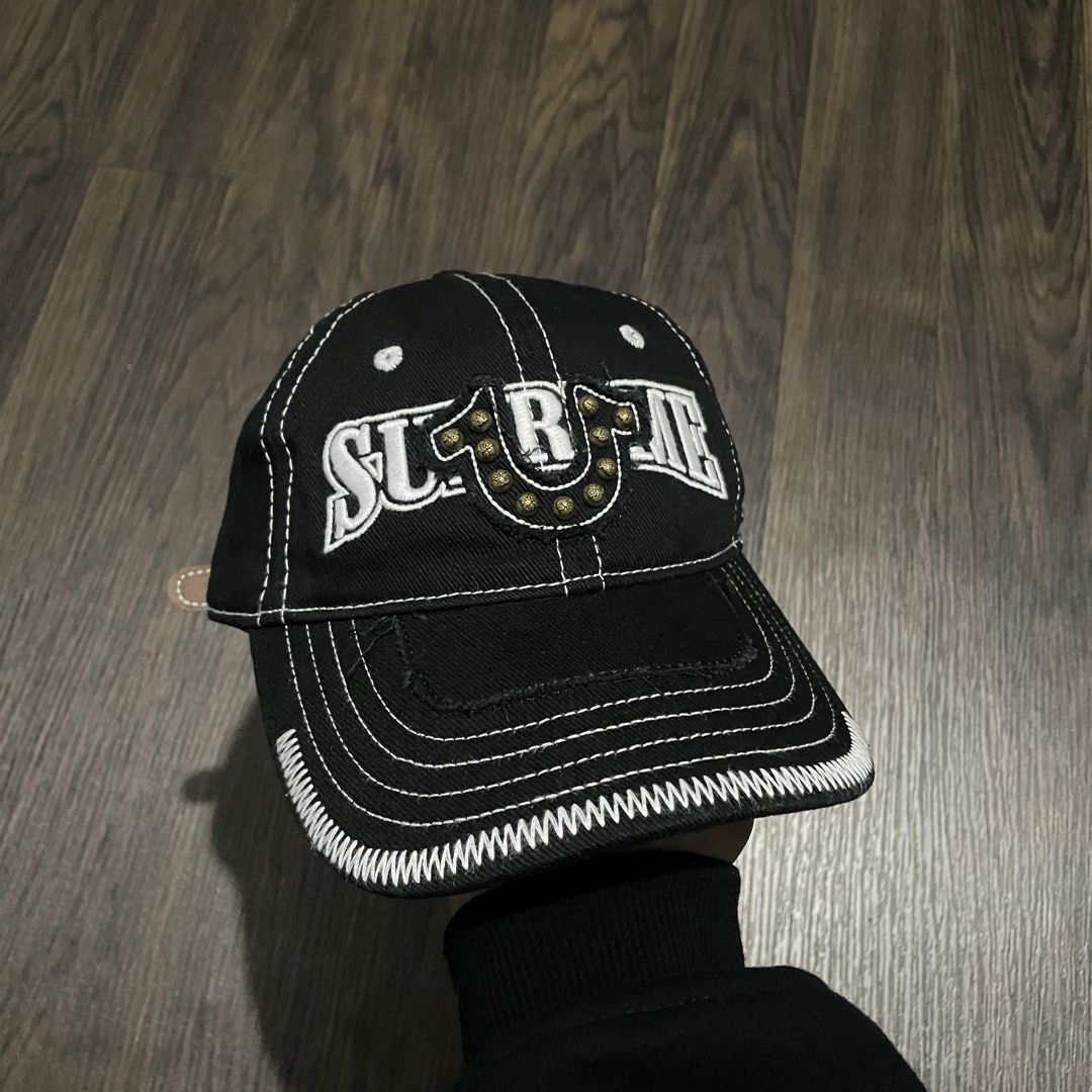 Supreme X True religion (Category: Announcements) located in Manila. Submitted by l-twokey (Listing ID 1465006188, Image 1). Description: No issue One size.
