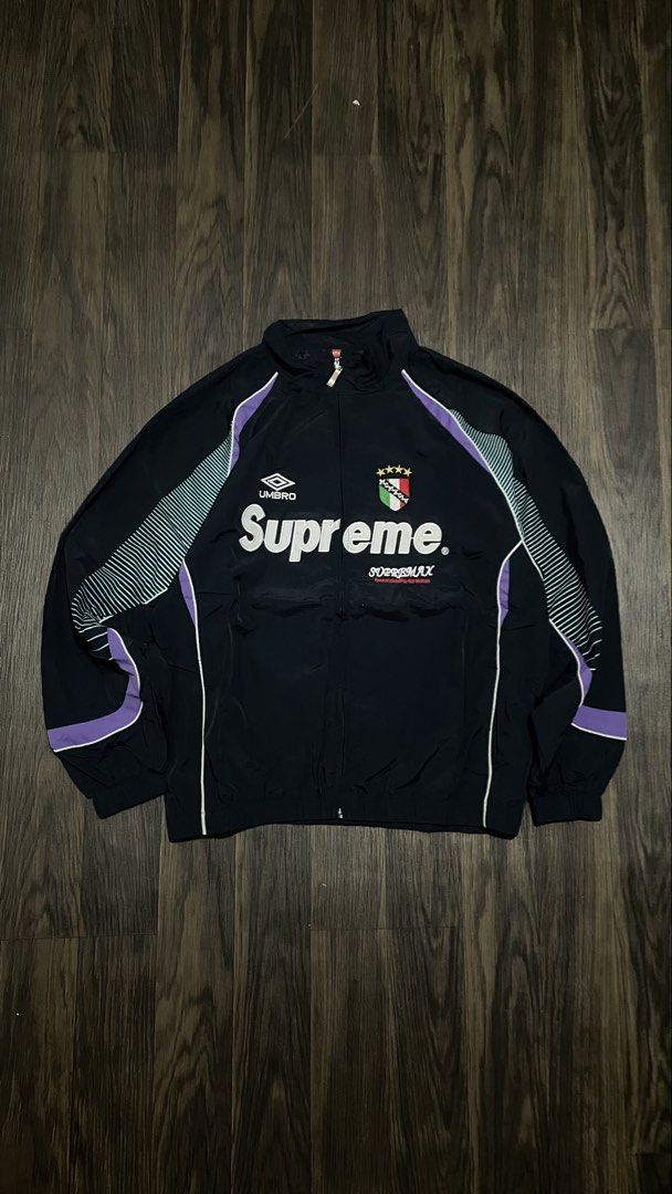 Supreme x Umbro (Category: Announcements) located in Manila. Submitted by l-twokey (Listing ID 1465005813, Image 1). Description: No issue.