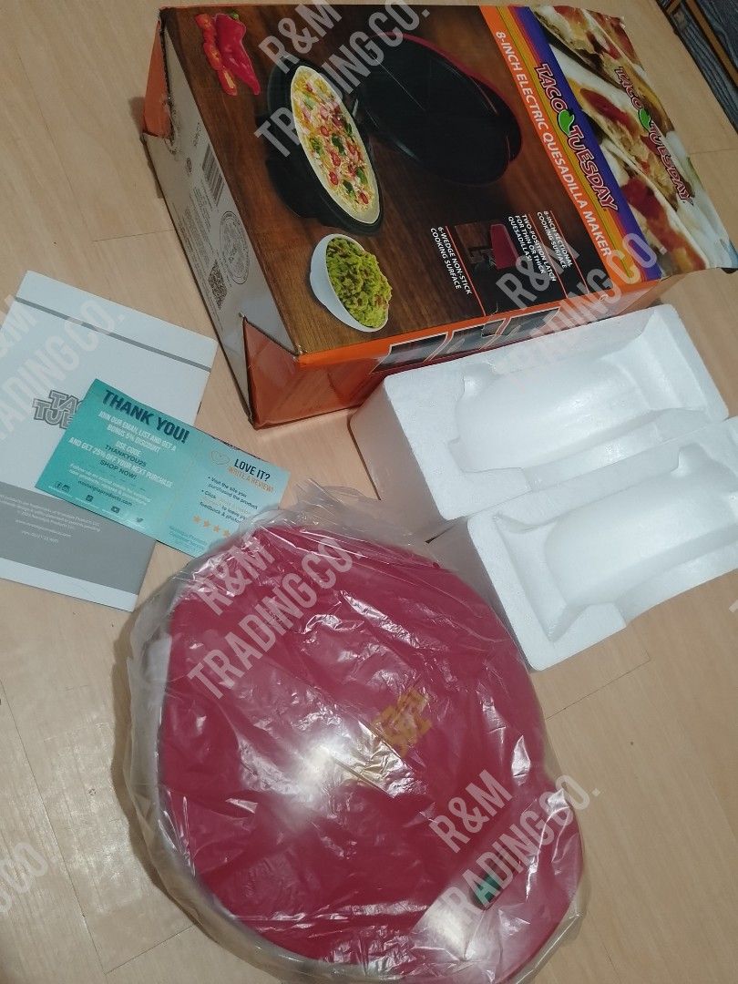 Taco Tuesday 8-Inch Electric Quesadilla Maker (Category: Cookware & Accessories) located in Pasig City. Submitted by mara_0125 (Listing ID 1465011233, Image 2). Description: - Brand new, never used, and still wrapped in original plastic - Comes complete with original box, styrofoam inserts, and manual - 8-inch non-stick cooking surface with 6-wedge sections for easy slicing - Two-position latch accommodates both thin and thick fillings - Perfect 