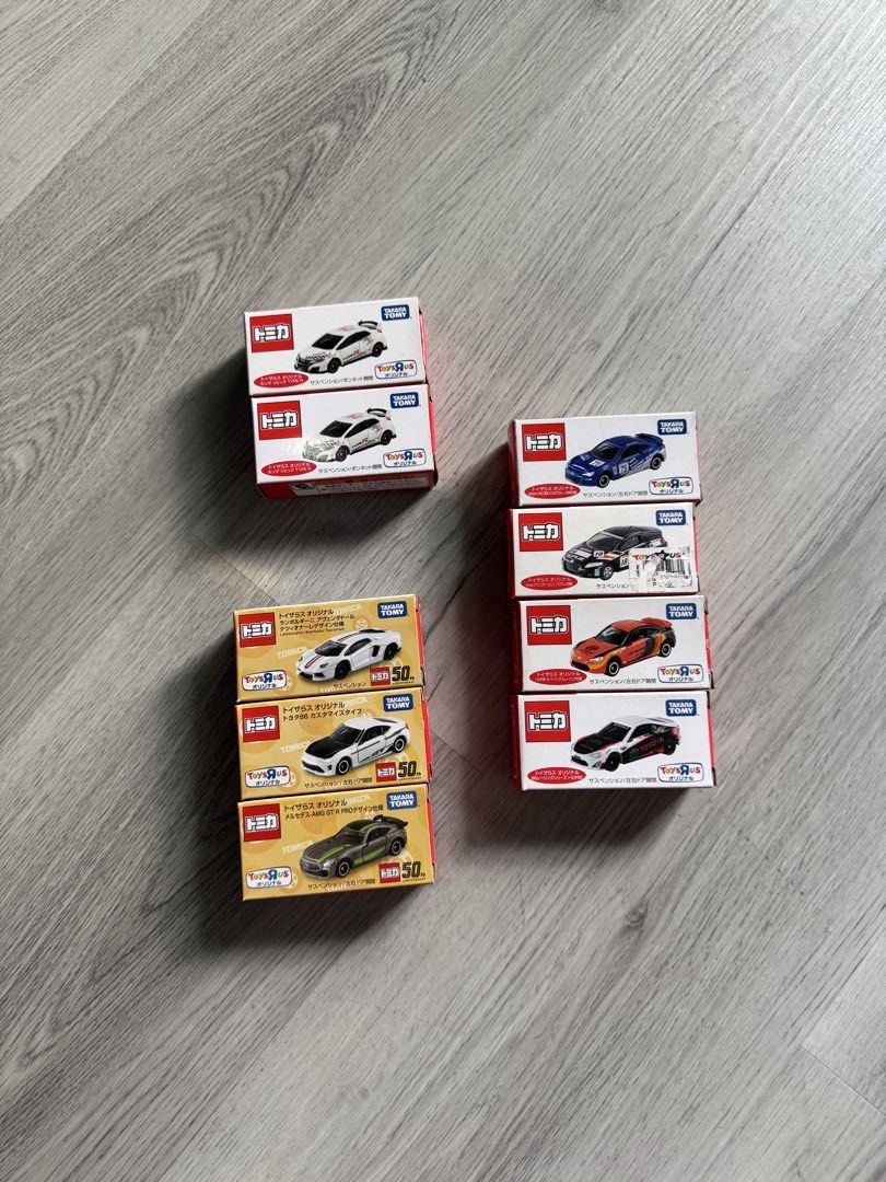 Takara Tomy Tomica Toy”R”Us Original (Each or Set) (Category: Vehicle & Diecast Models) located in Quezon City. Submitted by garagetoyz01 (Listing ID 1465166588, Image 1). Description: Takara Tomy Tomica Toy”R”Us Original (Each or Set) Each - 600 Set - 5500 Mint in Box Metro Manila 🛵 Delivery via Lalamove Delivery Fee Shouldered by Buyer Mode of Payment : Gcash or Cash 🔵⚪️ PM for Details if Interested.