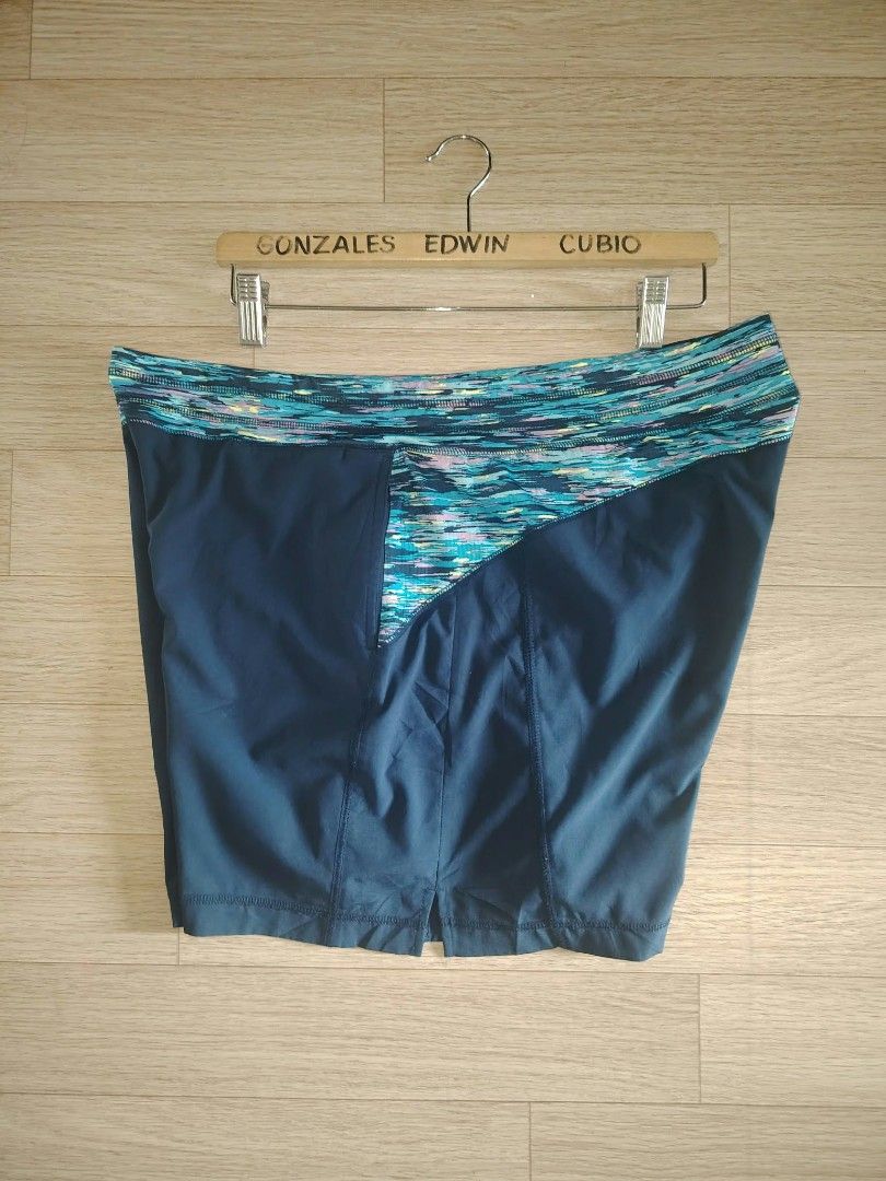 Target C9 Champion Athletic Shorts Navy Blue Multi (Category: Activewear) located in Nasipit. Submitted by edwingonzales498-69377 (Listing ID 1465074632, Image 2). Description: - Color: Dark blue with vibrant colorful patterned waistband and side accents - Material: Lightweight, durable fabric ideal for running and workouts - Fit: Secure elastic waistband fitting 38 to 44 inches - Length: 15 inches - Condition: Inside tag shows fading from washin
