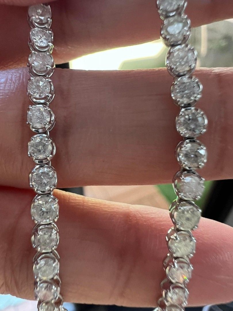 Tennis Necklace (Category: Earrings) located in Manila. Submitted by jjcgoldselect0707 (Listing ID 1465119500, Image 2). Description: Snow White Classic Tennis Necklace come with certificate 💎 10.00ct Diamond | 18K Japan Gold 🤍 D–F Color ❄️ Snow White brilliance & timeless elegance 💰 ₱210,000.