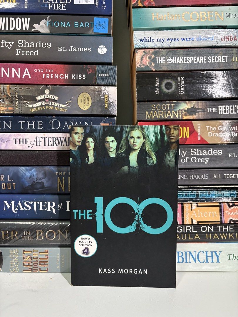 The 100 Series by Kass Morgan (Paperback) (Category: Storybooks) located in Pasay City. Submitted by previous.chapters (Listing ID 1464989948, Image 2). Description: Orders can be PAYO or COD Please note price listed is PAYO price, for COD orders there will be an additional fee due to shapi deductions. 📍Location: Pasay City 💵MOP: Gcash | Bank Transfer 🚚MOD: Shapi Check Out | Lalamove 📚Happy Book Shopping!📚.