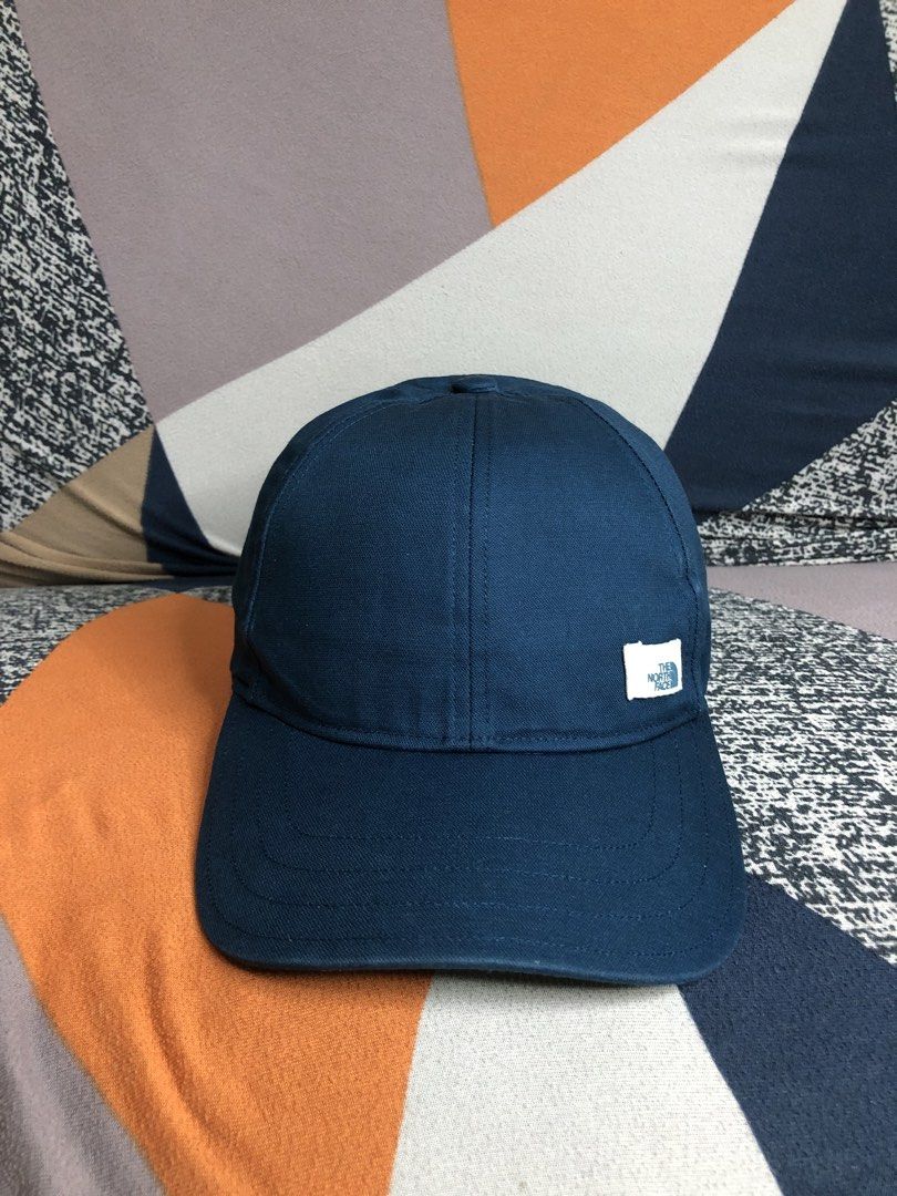 THE NORTH FACE CAP (Category: Caps & Hats) located in Minglanilla. Submitted by cj_sedano427 (Listing ID 1465104978, Image 2). Description: .