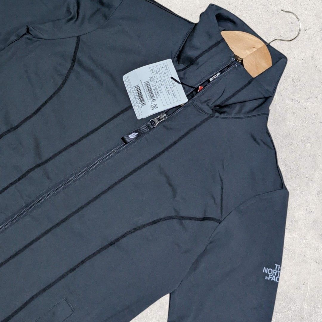 The North Face Gray Jacket (Category: Coats, Jackets and Outerwear) located in San Juan City. Submitted by 4keeps.mnl (Listing ID 1465109228, Image 2). Description: AUTHENTIC ✅ ORIGINAL Condition: 10/10 Small 16x24 Issue: None.