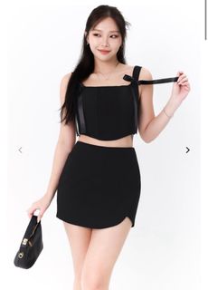 (Category: ) located in . Submitted by buysellcloset (Listing ID 1465078936, Image 1). Description: .