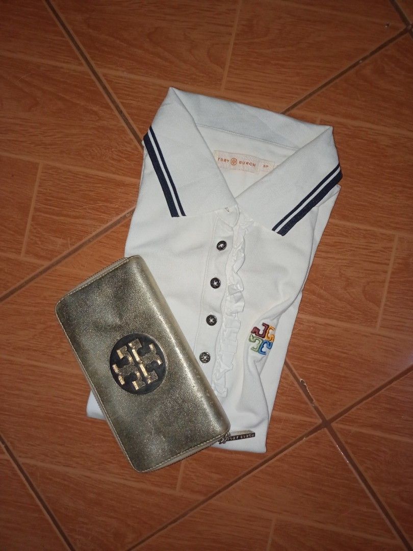 Tory Burch (Category: Luxury Bags & Wallets) located in Manila. Submitted by kenny200024 (Listing ID 1465007347, Image 1). Description: Tory Burch •Wallet - very good condition •Ruffle polo shirt - very good condition size small - width 17.5 | length 26 Pm for more details.