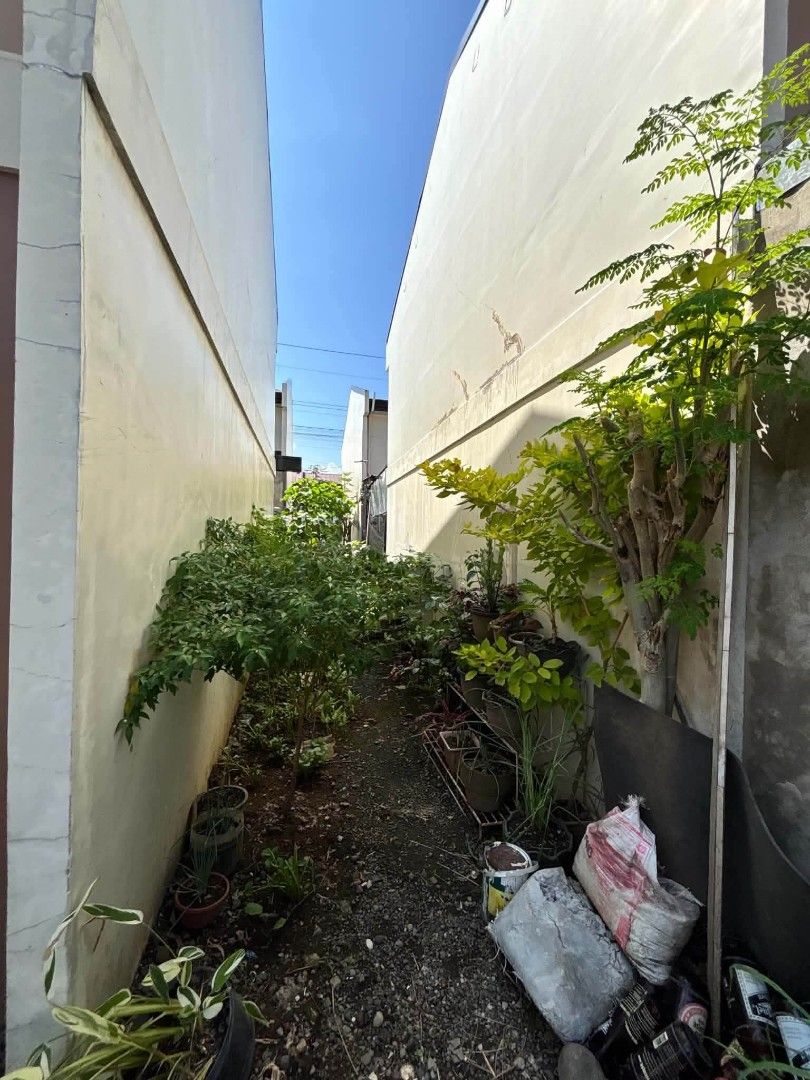 TOWN HOUSE FOR ASSUME (Category: House & Lot) located in Valenzuela. Submitted by meloluxcollections (Listing ID 1465015645, Image 3). Description: TOWNHOUSE FOR ASSUME‼️‼️‼️ 📌📌Deca Talomo TURKEY ST BLK 130 Lot 43(DAVAO CITY) 💸💸Assume Price- 490K🔥🔥 BARE UNIT 55 SQM NO LIGHT AND WATER 4yrs paid (reconstruct) 7100 monthly UNDER PAG IBIG 836K balance Pag ibig.