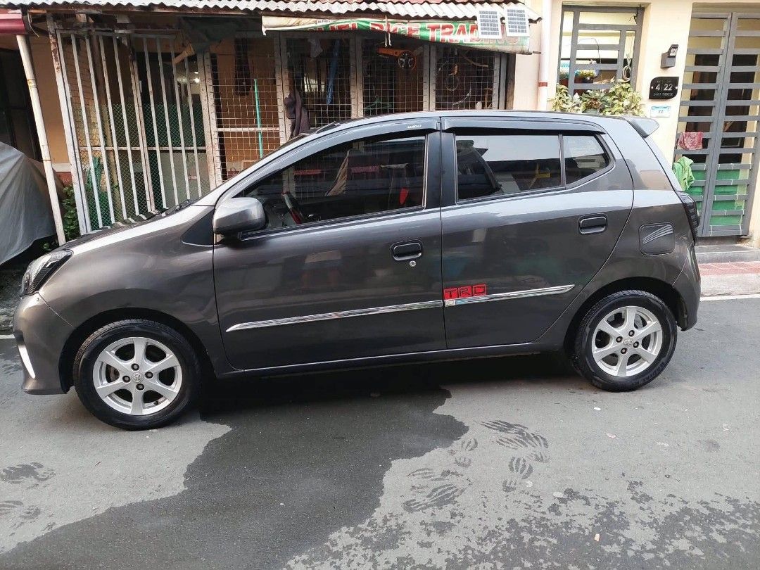 Toyota Wigo (Category: Used Cars) located in Rizal. Submitted by TheBudgetarian (Listing ID 1465035082, Image 3). Description: For Sale: Wigo G 2017 265K- Slightly negotiable 1st owner Leather seat cover Alarm Dash cam and reverse cam New registered Newly change oil Newly change ATF * Engine: 1.0L 3-cylinder gasoline * Displacement: 998 cc * Transmission: 4-speed automatic (G variant) * Power: around 66 hp * Length: 3,600 mm / 141.7 inches * Widt