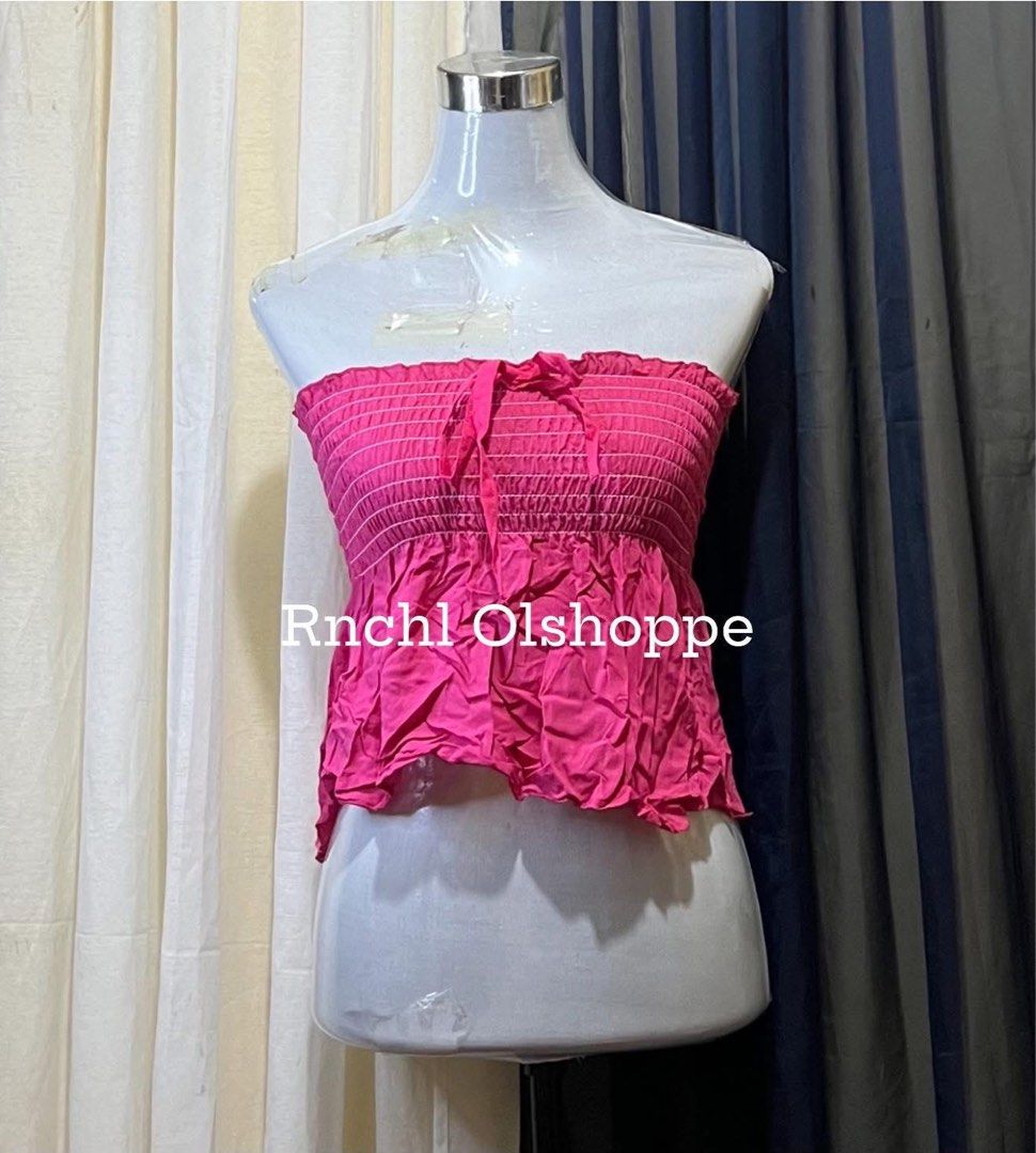 Tube Top (Category: Sleeveless) located in Davao. Submitted by rnchl_olshoppe (Listing ID 1464987176, Image 2). Description: .