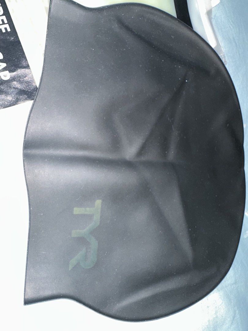 TYR silicone swim cap (Category: Water Sports) located in Angeles City. Submitted by goodbuysathome (Listing ID 1465166068, Image 2). Description: Add sf 54 Gcash payment.