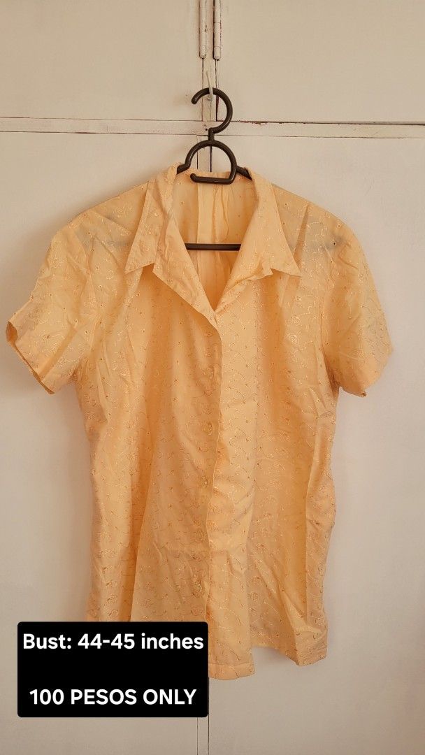 Ukay/Preloved/Decluttering Polo Shirts/Polo (Category: Blouses) located in Bacoor. Submitted by itsmereyyy (Listing ID 1465028238, Image 2). Description: See photos for dimensions 100 pesos each.