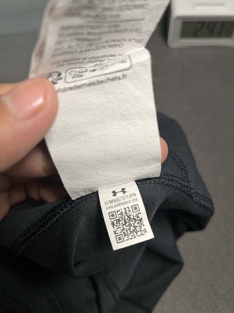 UNDER ARMOUR (Category: Announcements) located in Palo. Submitted by marllennon (Listing ID 1465069046, Image 2). Description: Good condition no issue authentic 100% W - 28 L - 16 Location Palo leyte .