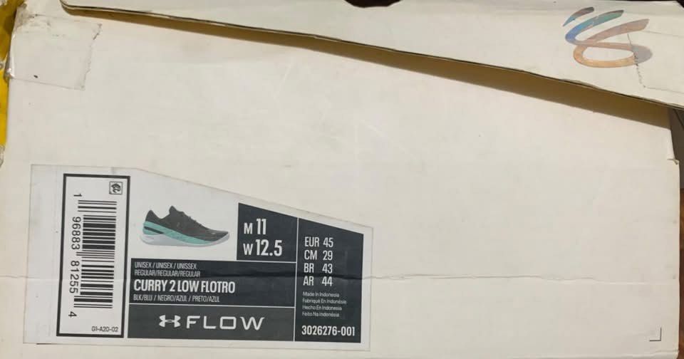 Under Armour Curry 2 Low Flotro Size 11 US Men (Category: Sneakers) located in Manila. Submitted by zealdolphin.d95b11p (Listing ID 1465023675, Image 2). Description: Original and brandnew!! Location- Santol sampaloc, manila Pickup/ Meetup/ Shipping.