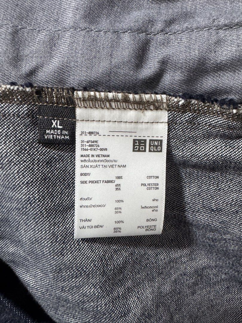 Uniqlo C Denim Trucker Jacket (Navy) (Category: Coats, Jackets and Outerwear) located in Rizal. Submitted by jaydih (Listing ID 1464976718, Image 2). Description: .