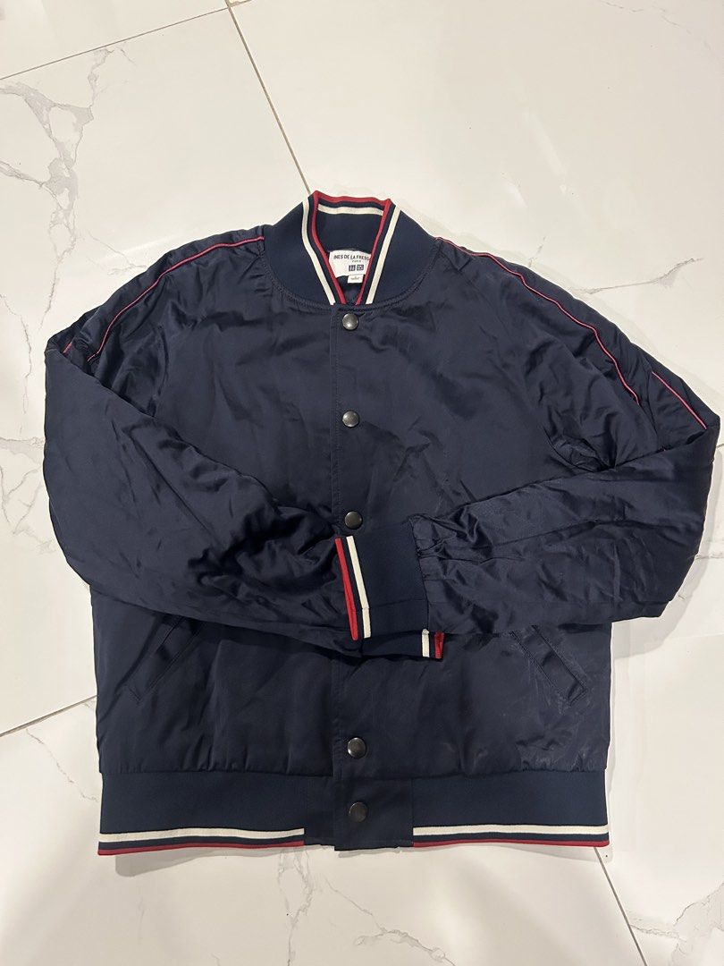 Uniqlo Navy Blue Bomber Jacket (Category: Coats, Jackets and Outerwear) located in San Juan City. Submitted by curatedbymae (Listing ID 1465071770, Image 1). Description: Item: Uniqlo Navy Blue Bomber Jacket - with front pockets Size: S Mode of payment: GCASH/MAYA Shipping: Grab/Lalamove/J&T (Buyer will shoulder the shipping fee.).