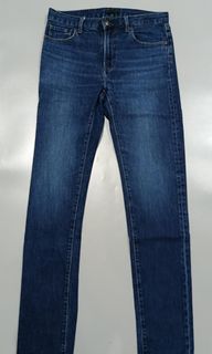 (Category: ) located in . Submitted by aydenthriftwear (Listing ID 1465088299, Image 1). Description: .