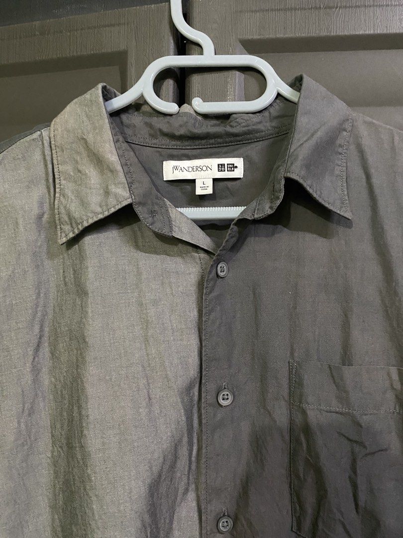 Uniqlo x JWA Patchwork Short Sleeve (Large) (Category: Tshirts & Polo Shirts ) located in Manila. Submitted by uniqssentials.co (Listing ID 1464974864, Image 2). Description: Malabon Meet up/Jnt/Lalamove .