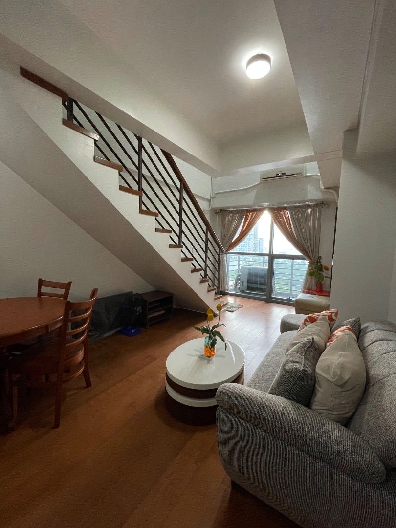 Unit 14T, Eton Residences Greenbelt (Category: Apartments & Condos) located in Quezon City. Submitted by jmpgutierrez (Listing ID 1464979454, Image 3). Description: For sale: Unit 14T, Eton Residences Greenbelt Floor area: 47.78 sqm 1 BR Loft Never been occupied Facing west, with view Fully furnished Titled Direct Asking price: PHP 11,500,000 http://www.pgr.com.ph/residential-1/2016/7/13/unit-14t-eton-residences-greenbelt -- Jose Mari Pangandian 