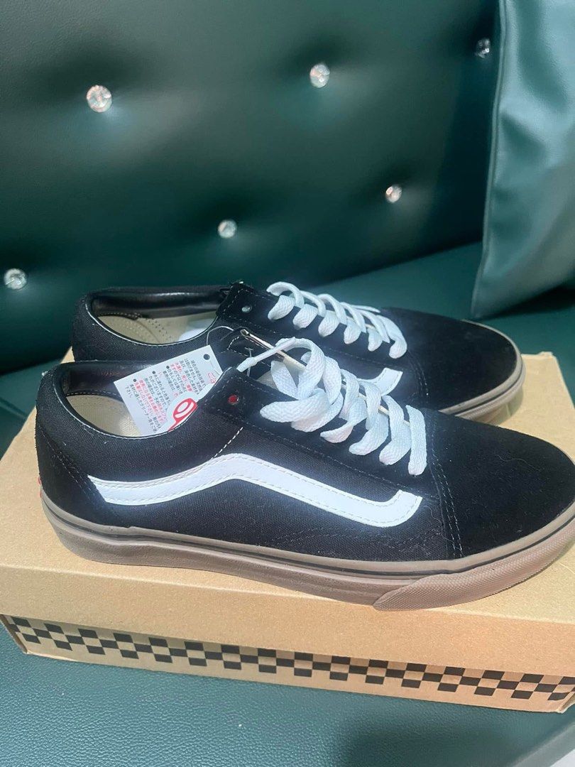 Vans Old Skool Black Gum Sole Sneakers (Category: Sneakers) located in Manila. Submitted by cleverstone_21f597 (Listing ID 1464976148, Image 1). Description: - Color/Material: Black canvas and suede upper with gum sole - Details: Iconic white jazz stripe and signature waffle tread pattern - Condition: Brand new with Japanese tags still attached - Inclusions: Comes with original checkerboard shoebox and white laces - Style: Timeless skate footwear