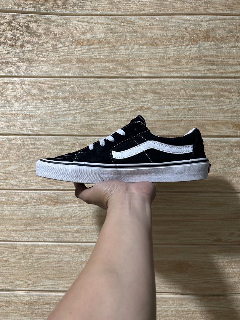 Vans Sk8 Low "Black & White" (Category: Sneakers) located in Butuan. Submitted by selected.kicks (Listing ID 1465021227, Image 2). Description: Vans Sk8 Low "Black & White" Size 9 | 42 | 27 cm - used pair, no box. - authentic 💯 - excellent condition.