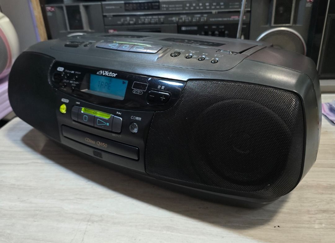 Victor RC - QW50 (Category: Portable Music Players) located in Manila. Submitted by bryanpotpot18 (Listing ID 1465001060, Image 2). Description: Victor RC - QW50 Radio AM/FM working Tape working 100volts Cd not working.