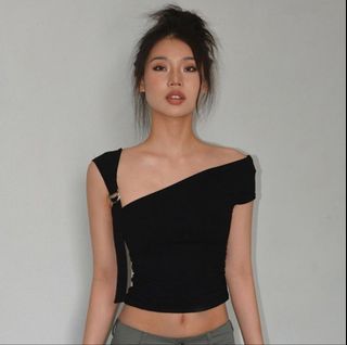 (Category: ) located in . Submitted by shop.ysha (Listing ID 1465048700, Image 1). Description: .