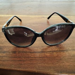 (Category: ) located in . Submitted by pickpocket_sesame (Listing ID 1465019267, Image 1). Description: .