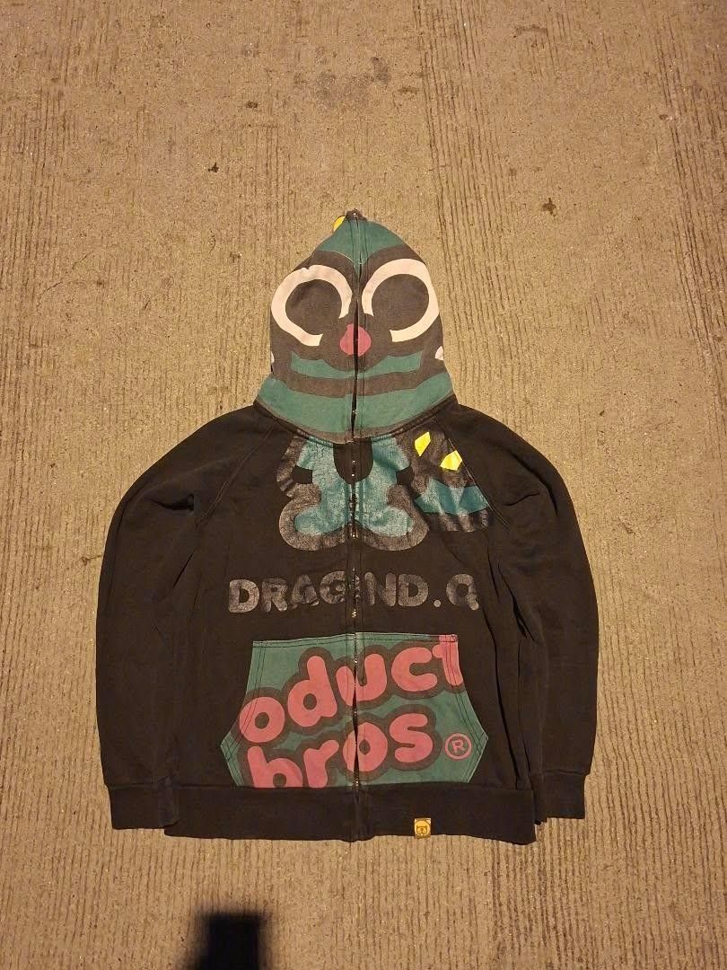 VINTAGE BAPE BABY MILO FULL ZIP (Category: Coats, Jackets and Outerwear) located in Lipa City. Submitted by argonaut.x (Listing ID 1465067986, Image 1). Description: vintage full zip baby milo dimes: 22 x 27 condition: lightly used price still negotiable .