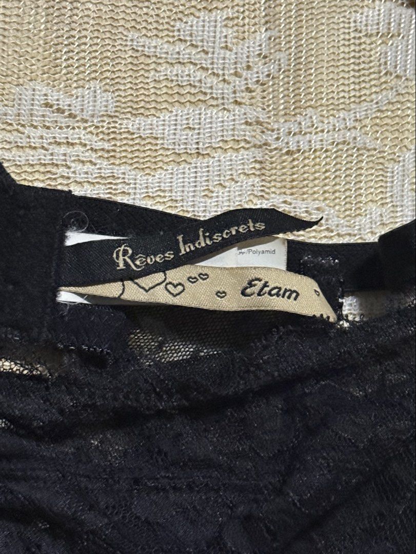 vintage etam lace bra (Category: Undergarments & Loungewear) located in Manila. Submitted by lovesgisele. (Listing ID 1465049295, Image 2). Description: cup D.