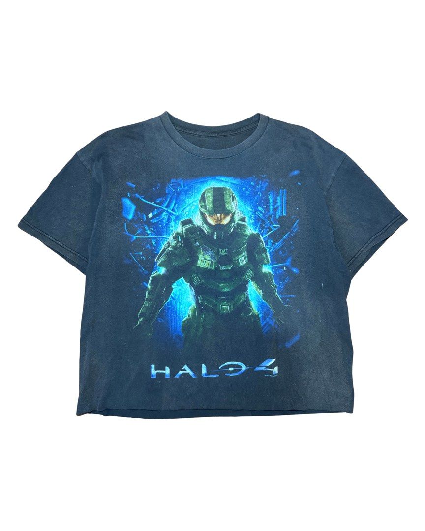 Vintage Halo 4 Graphic Tee (Category: Tshirts & Polo Shirts ) located in Quezon City. Submitted by jjjawnz (Listing ID 1465127521, Image 1). Description: Vintage HALO 4 sunfaded size L, cropped (24.5x24.5) php 800.