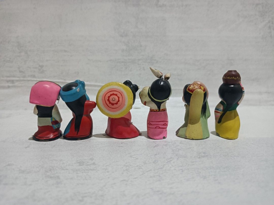 Vintage Hand Painted Asian Figures (set a) (Category: Other Home Decor) located in Davao. Submitted by zeek_key_collectibles (Listing ID 1465062674, Image 2). Description: Due to items being vintage, some minor defects can be seen in some figures.