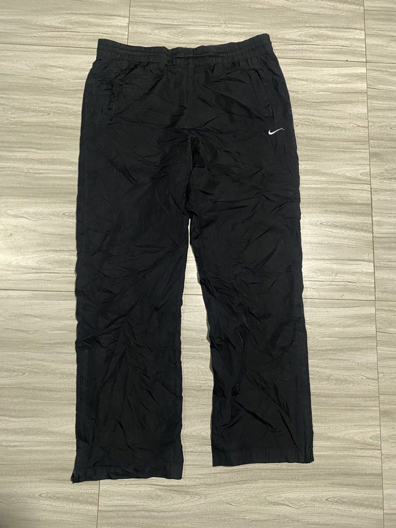 Vintage nike track pants (Category: Joggers) located in Bacolod City. Submitted by bnta_bounce (Listing ID 1465060871, Image 2). Description: Flaws: none Length 40 Waist 32-36 Leg open 9.