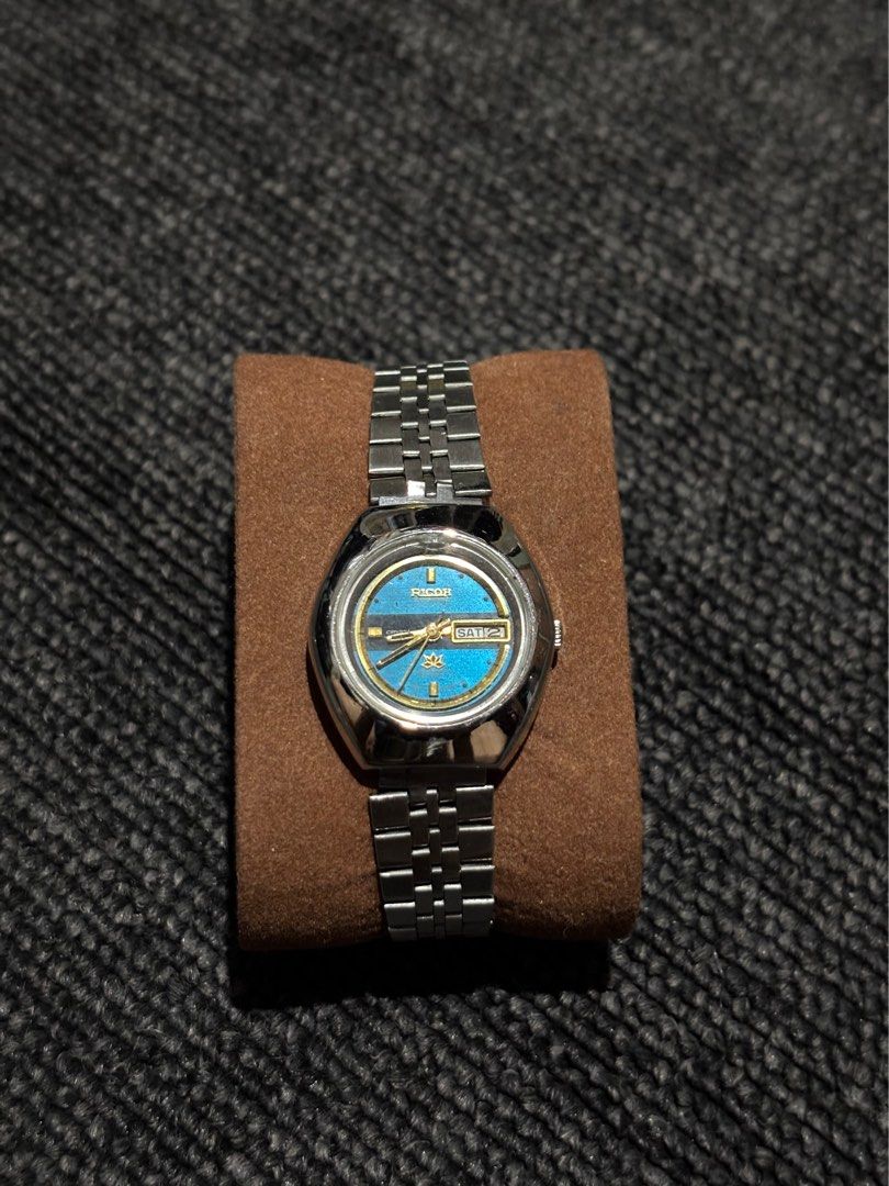 Vintage Ricoh Automatic Crystal (Category: Women's Watches) located in Bulacan. Submitted by thriftstarph (Listing ID 1465105807, Image 3). Description: PLEASE READ THE DESCRIPTION BELOW‼️ Vintage Ricoh Watch Women’s Watch Automatic No box From: Japan Note: Please expect some minor flaws since the item is vintage..