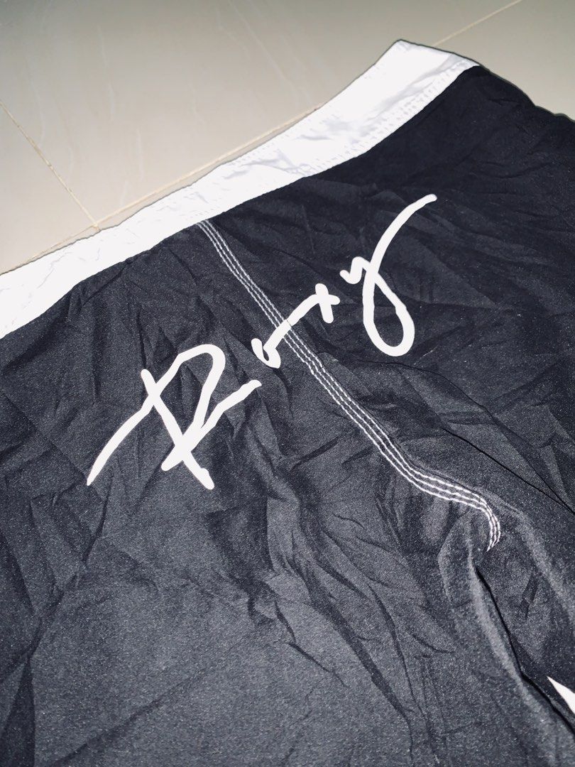 Vintage Roxy Quicksilver Board Shorts (Category: Other Bottoms) located in Dalaguete. Submitted by offrack.ph (Listing ID 1465077583, Image 3). Description: ❗️❗️FREE SHIPPING ❗️❗️ SIZE 8 ON TAG waist - 34 length - 19 leghole - 10.5.