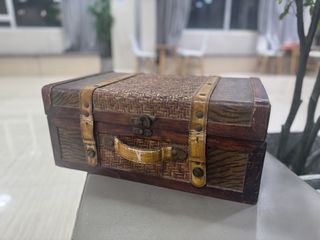 （分類：）位於 。 由 kelsky1231 提交（商品編號 1465064536，圖片 1）。簡介： 。