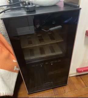 （分類：）位於 。 由 danielo55 提交（商品編號 1465098006，圖片 1）。簡介： 。