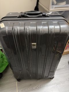 （分類：）位於 。 由 nicolasda48588 提交（商品編號 1465024183，圖片 1）。簡介： 。