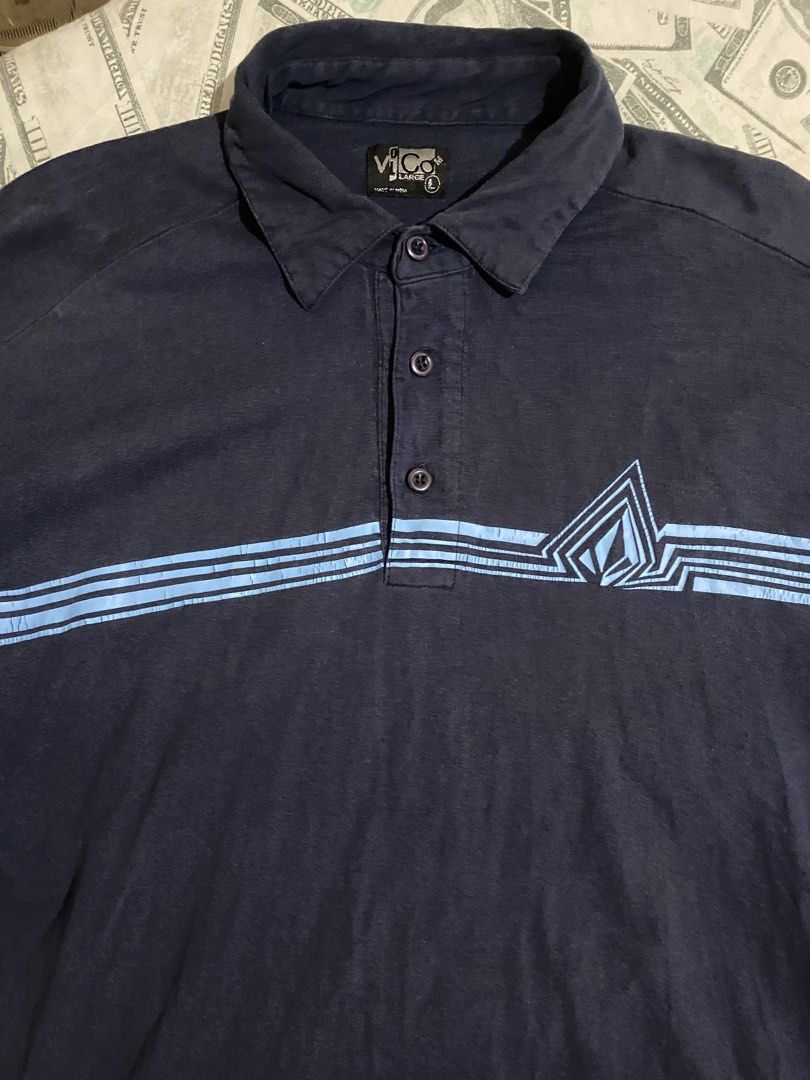 Volcom - Polo Shirt (Authentic) (Category: Tshirts & Polo Shirts ) located in Paranaque City. Submitted by haslem (Listing ID 1465060228, Image 2). Description: W: 20/21 L: 29 SL: 9.5 dm for more information.
