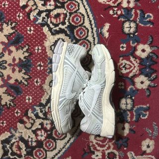 (Category: ) located in . Submitted by pulito.streetwear (Listing ID 1465113068, Image 1). Description: .